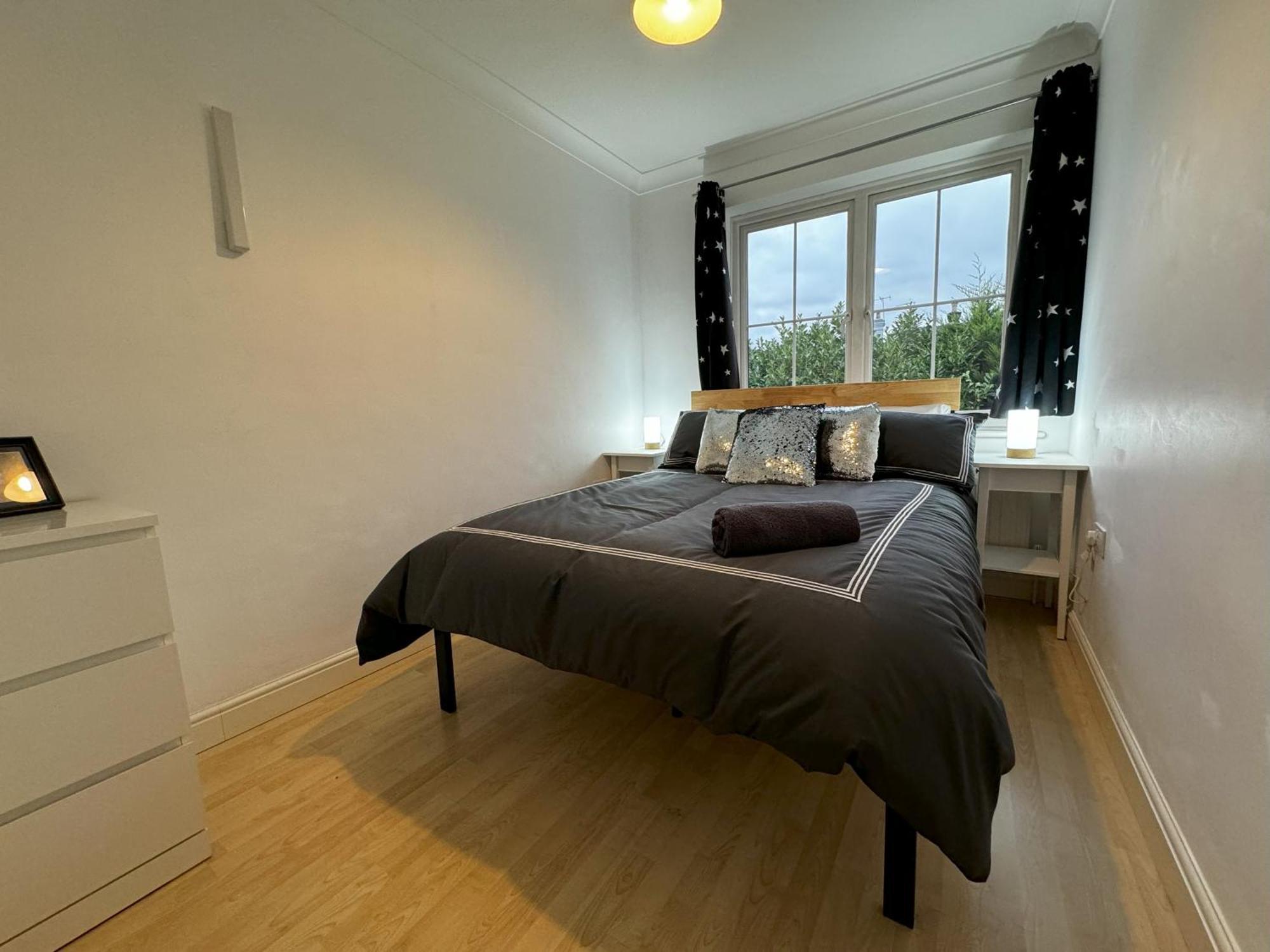 Chieveley Mews By Sarrochic Villa Sunningdale Ngoại thất bức ảnh
